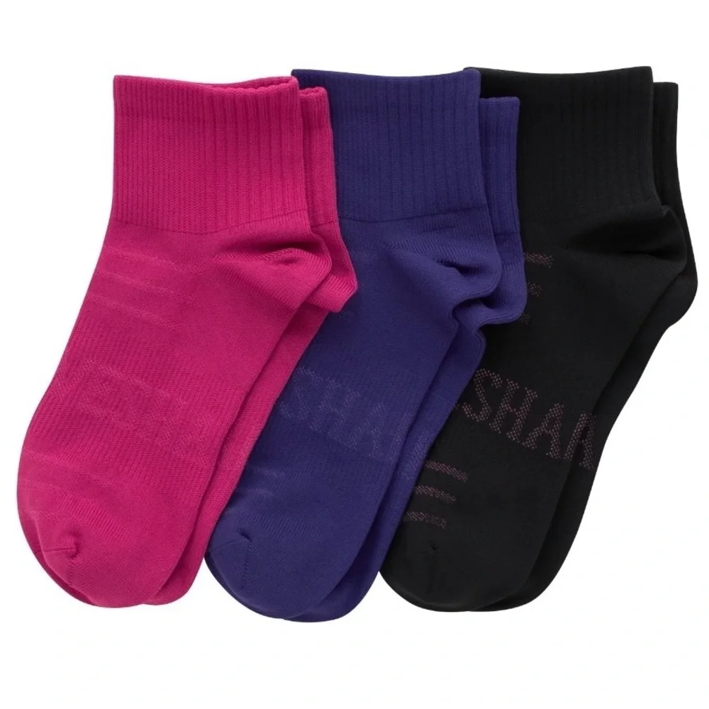 2 Hanes Moves Women Ankle Sock, 3-Pack, Fits Shoe Size 5-9